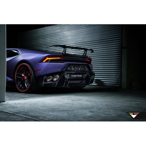 Novara Edizione Οπίσθια αεροτομή Vorsteiner για Lamborghini Huracán Novara Edizione Οπίσθια αεροτομή Vorsteiner για Lamborghini Huracán